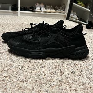 Adidas Ozweego Carbon Black